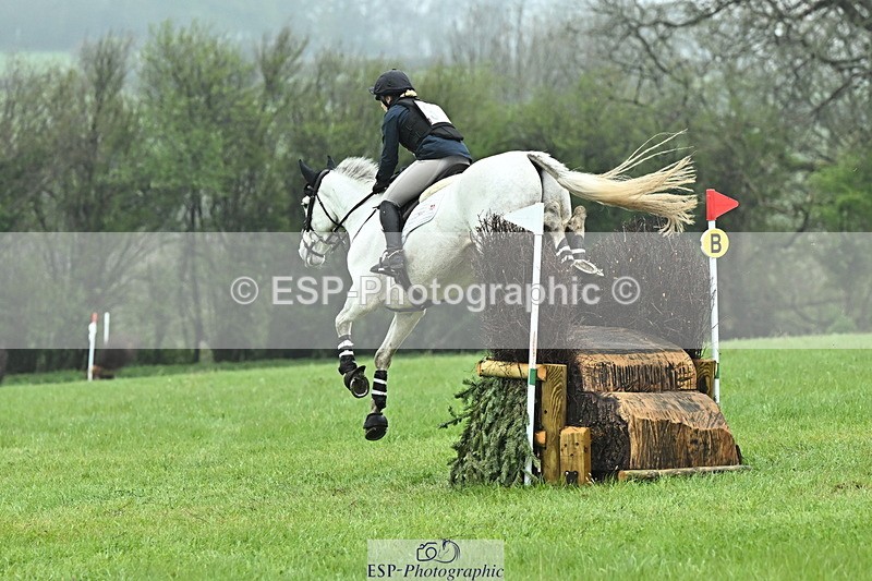 250418-160346-07057 - 319-Flora.Lickiss-MR.MONTY.DON