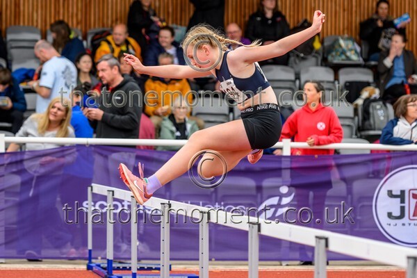 ComMast25-919844 - Track Female Set One