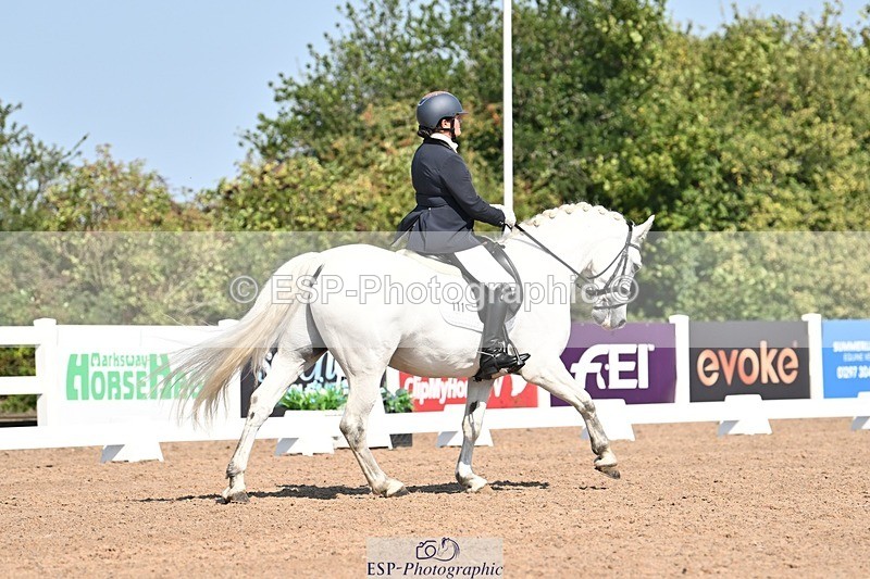 250816-104650-03197 - 111-Sonya.Fitch-PeytonDinnarthal.Buzzard