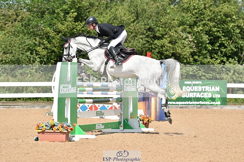 230720A-111712-02356 - Cls 29, 6 Yr Olds 1.20m