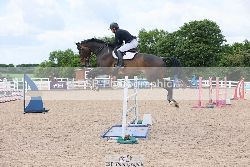 250528-132455-00988 - Cls 4 Newcomers and 1.10m Open