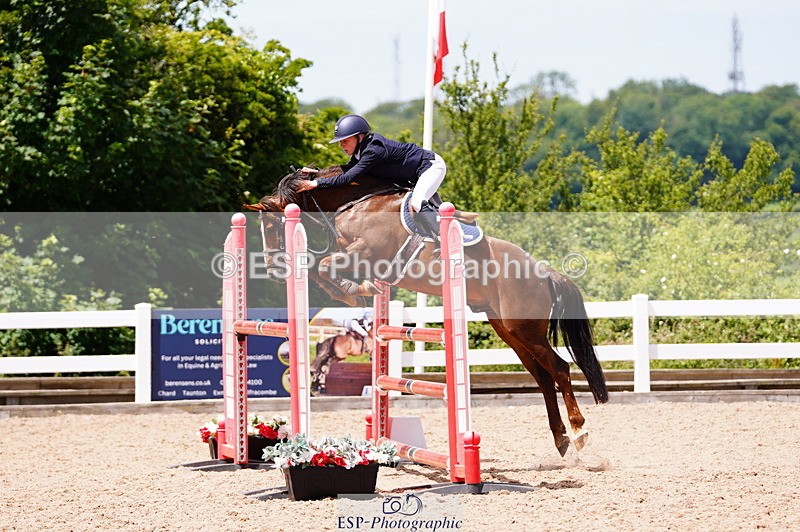 240629A-124124-05418 - Cls 18 Newcomers and 1m Open