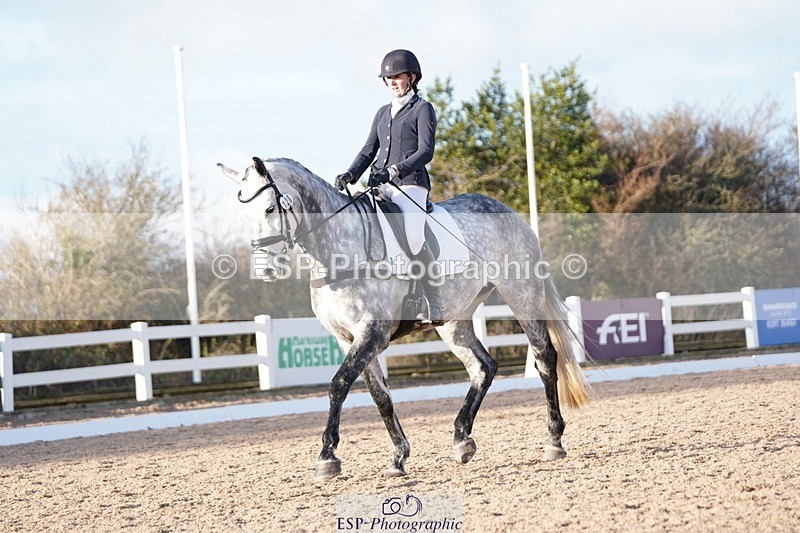 241214-151622-02132 - 128-Jess.Elliott-MGH.Cassira