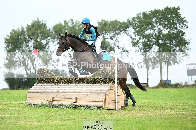 240831A-154657-04946 - 276-Helen.Daly-MIELIKKI