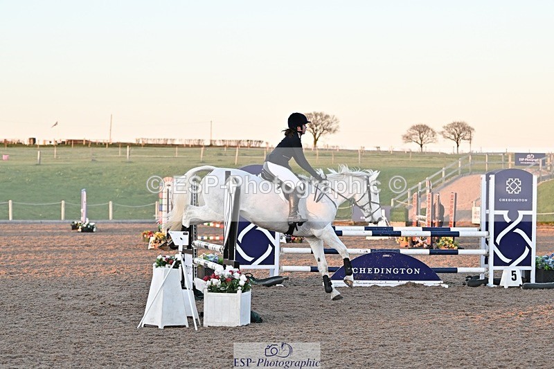 250401-193129-01033 - 100cm Cl;asses