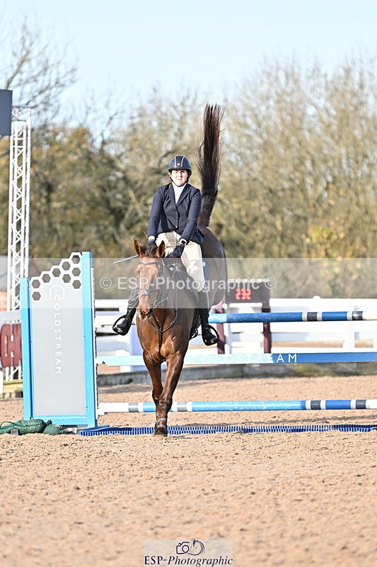 241113A-140528-00795 - Cls 05A&B Snr Fox & 1.20m Open