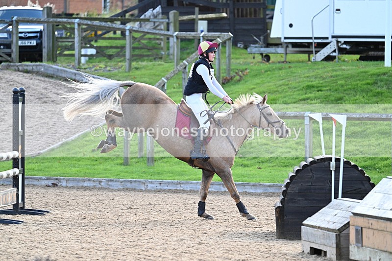 WJ7_5287 - Time 15:56 to 16:17