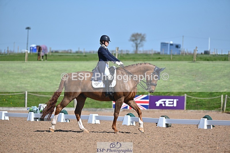 250405-123722-10691 - 025-Olivia.Oakeley-Full.House