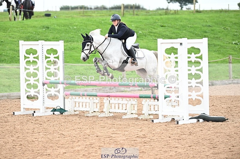 240907A-130204-01828 - Cls 3 Pony Medium Team 80cm & 90cm