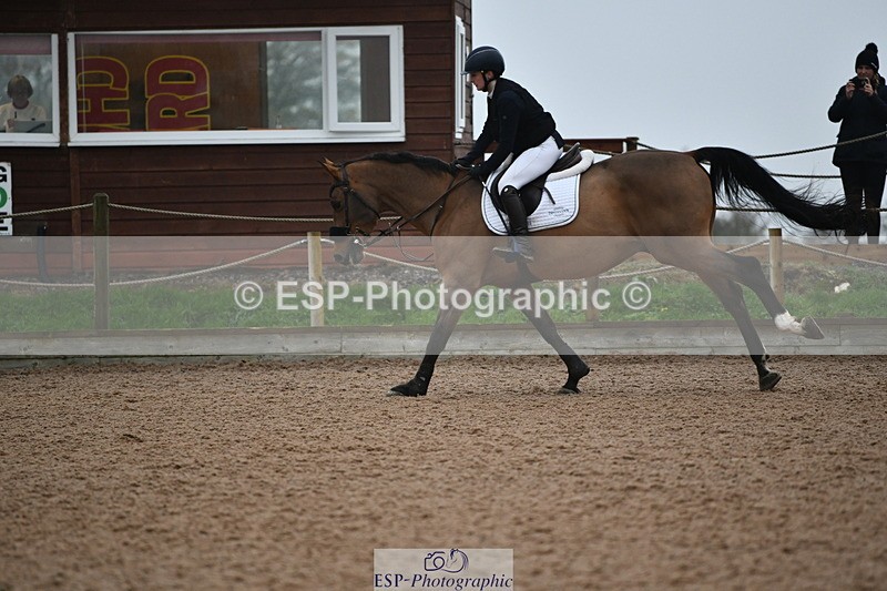 241102A-153625-06238 - SAT Cls 12 1.15m Members Cup