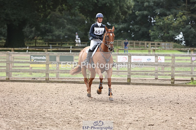 240804-113725-12704 - 451-Naomi_Watkins-DUNARD_RED_KNIGHT