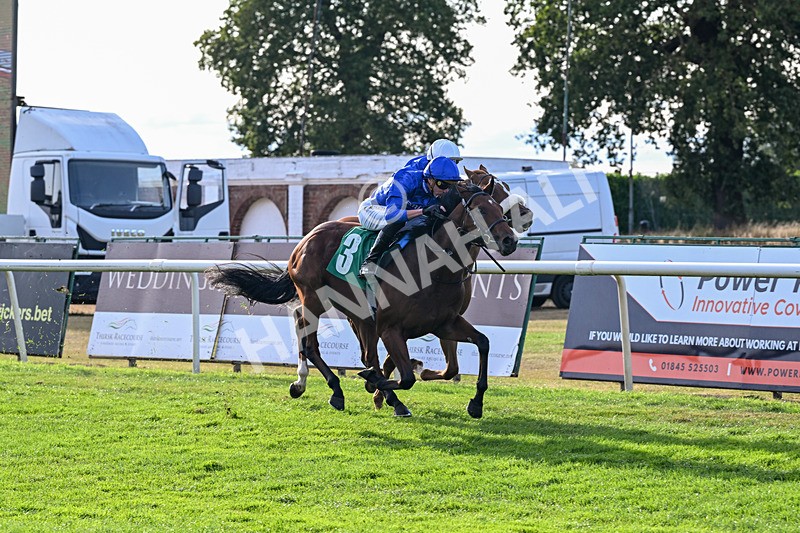 140826-Race 2-National Honour-0942 - Race 2 18.08pm JW 4x4 Northallerton Irish EBF Novice Stakes