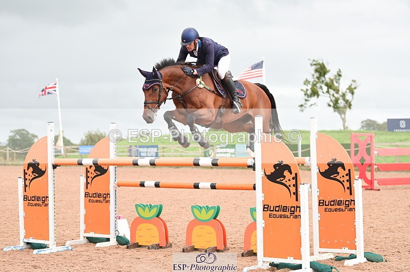 230812A-153952-10211 - Cls 36 Nat 1.30m Open