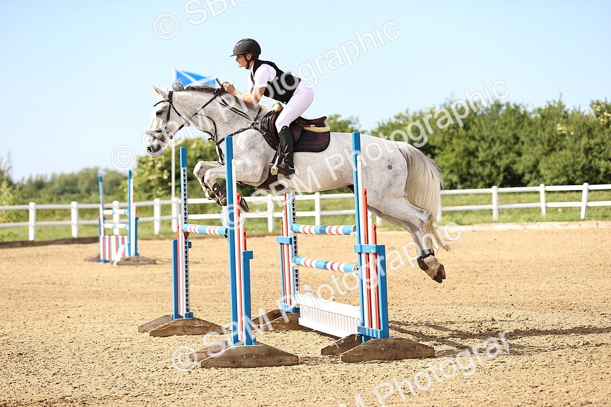 SBM_003010 - Class 5 - Senior Foxhunter - 1.20m