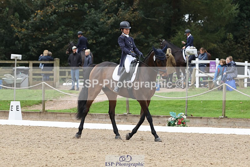 241024-141030-03788 - 159-Eva.Carse-HIDDEN.ECLIPSE