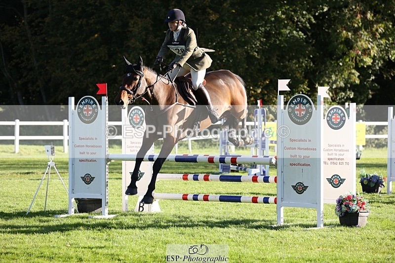 231022-095456-24199 - 628-WONDERLAND.T.H-Alice.Dalton-TrotUp+SJ