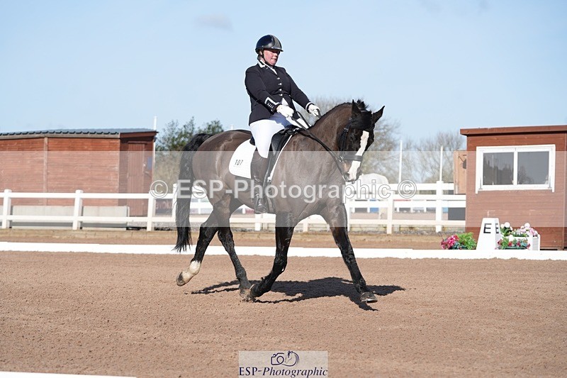 260214-114855-03746 - 107-Joanna.Johns