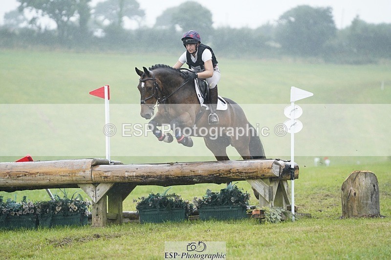 240901A-152944-10679 - 572-Molly.Swain-SOCKS