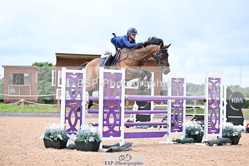 240726A-142703-01901 - Cls 4 Snr 1.20m Open