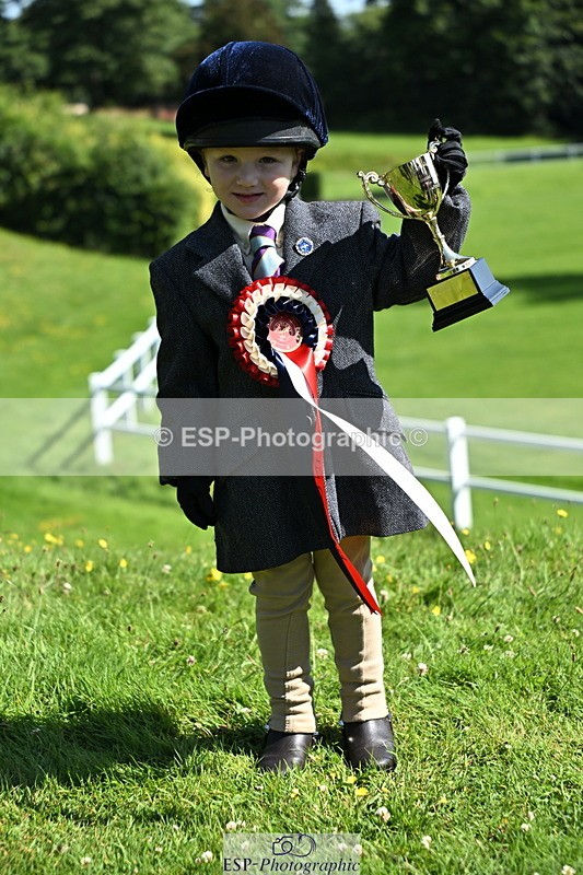 240729B-102529-02122 - Hamlin Cup and Group Photos