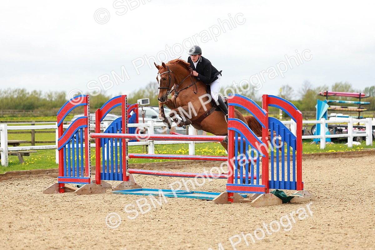 SBM_002480 - Class 10 - Senior Newcomers - 1.10m