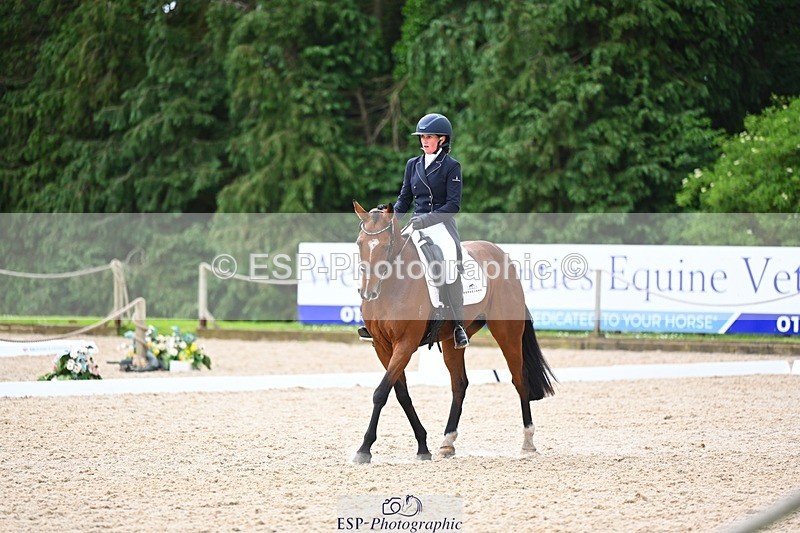 240524-140125-10116 - 527-SEATTLE_PARK-Sophia_Hill