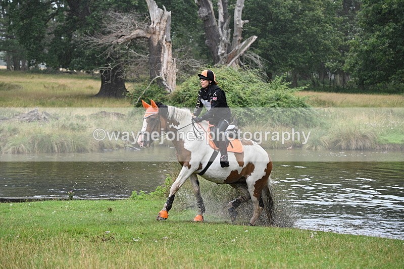 WJ7_8120 - Time at Water 11:06 to 11:21