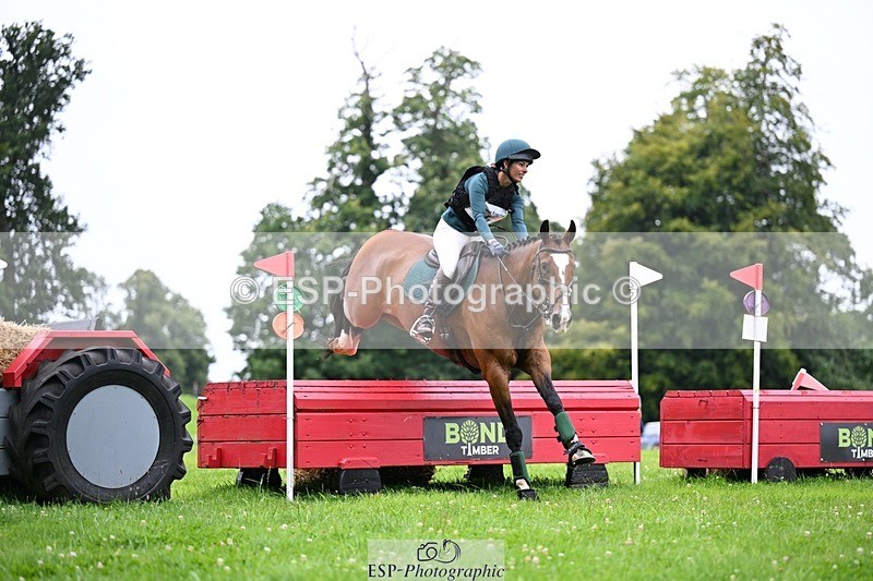 240803-113030-02934 - 005-Laura_Keam-DIAMOND_CRUISE_ON