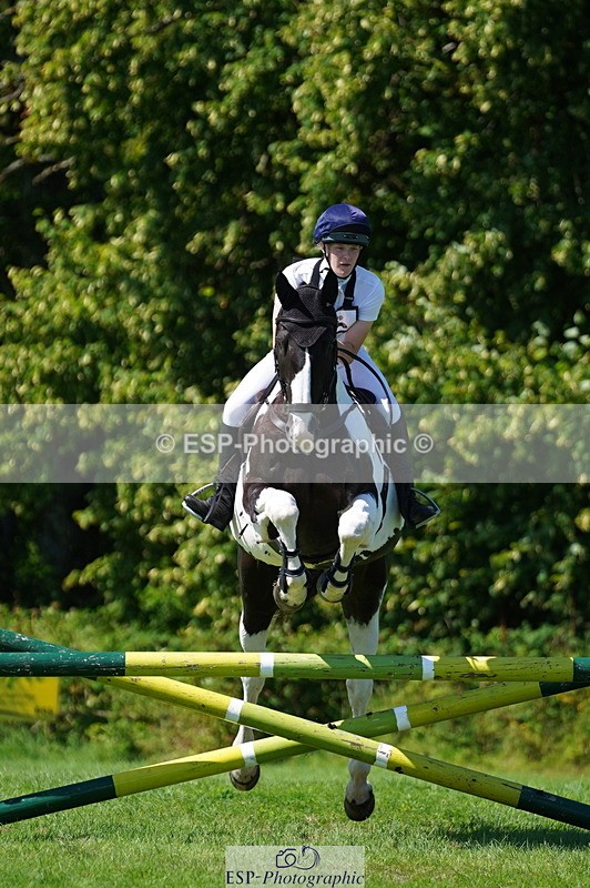 240811A-141644-04239 - 256-