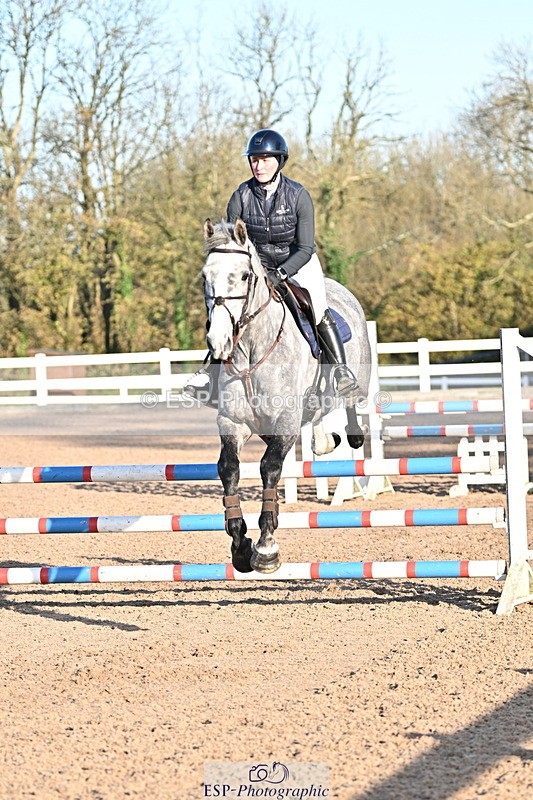 241113A-093839-00056 - Cls 01A&B Brit Nov & 90cm Open