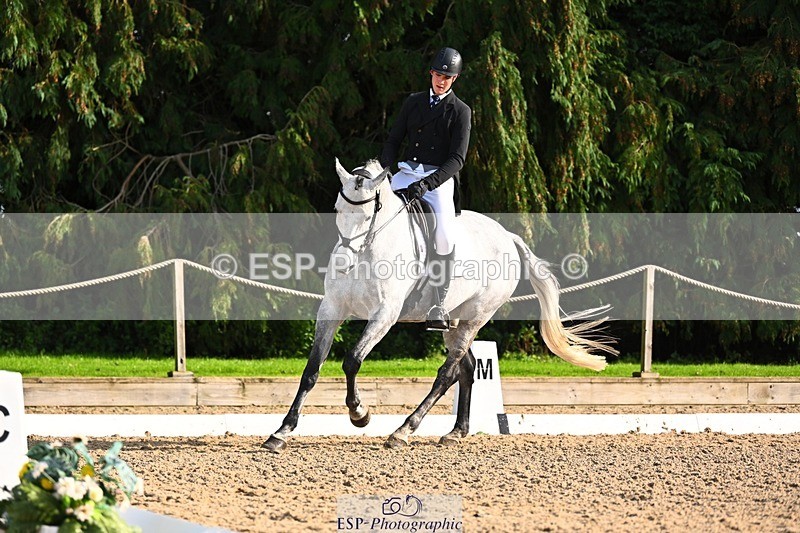 231021-142128-18697 - 252-A.LUCKY.STRIKE-Toby.Roach-DR