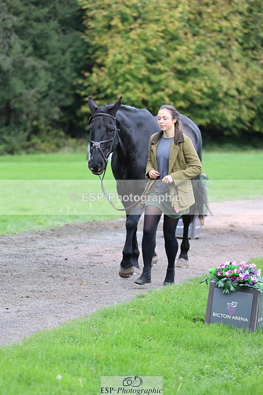 251026A-104445-23234 - F-470-Hannah.Cliffe