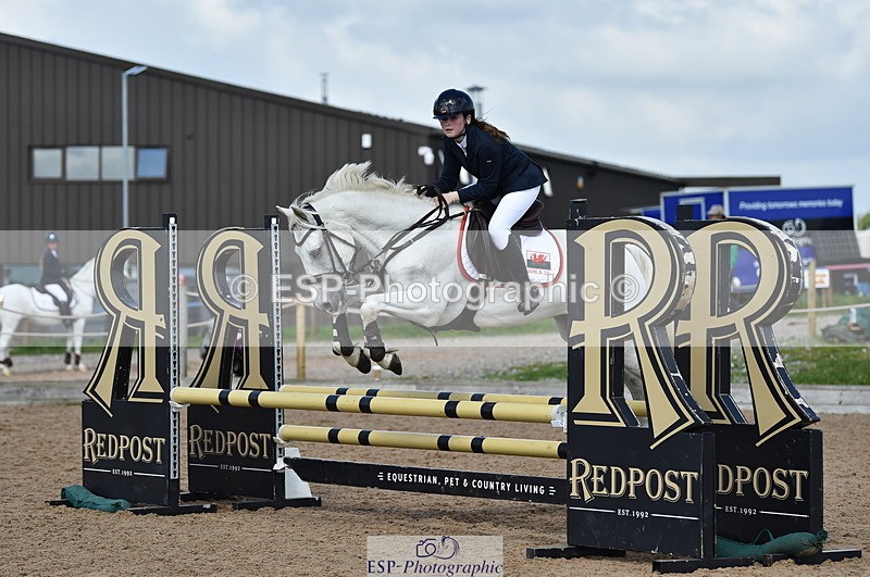 230902A-131126-01344 - Cls 3A Pony Medium 80cm