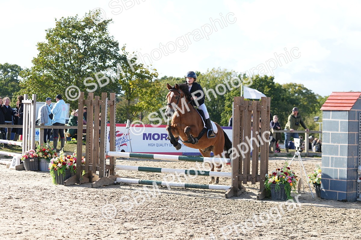 SBM_49320 - J8 - Junior Pony 65cm Championship