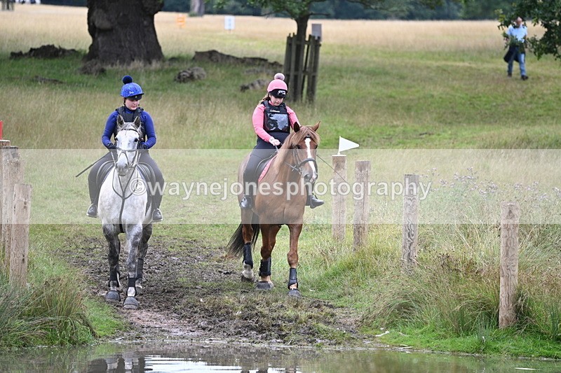 WJ7_2707 - Time at Water 11:37 to 12:13