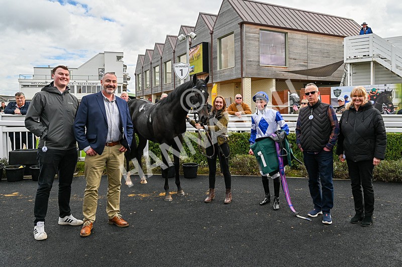 021024-Race 2-Al Hussar-6490 - Race 2