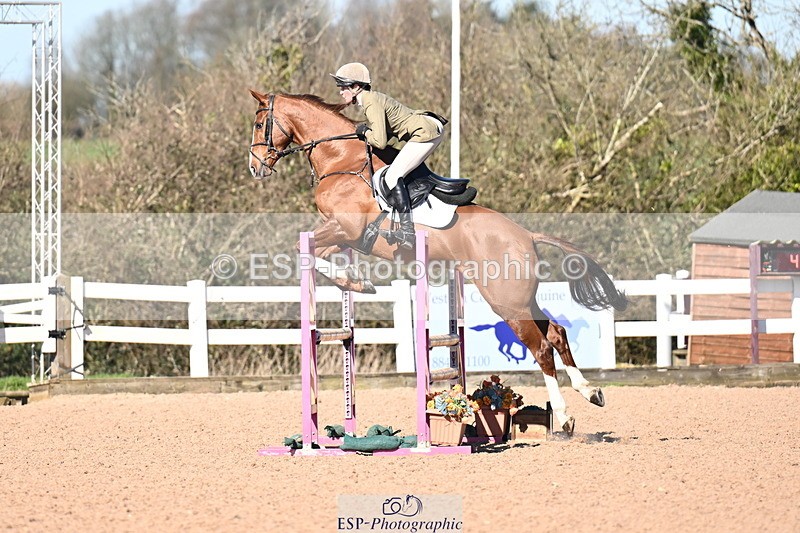 260318B-104230-00156 - Clear Round & Brit Nov 90cm