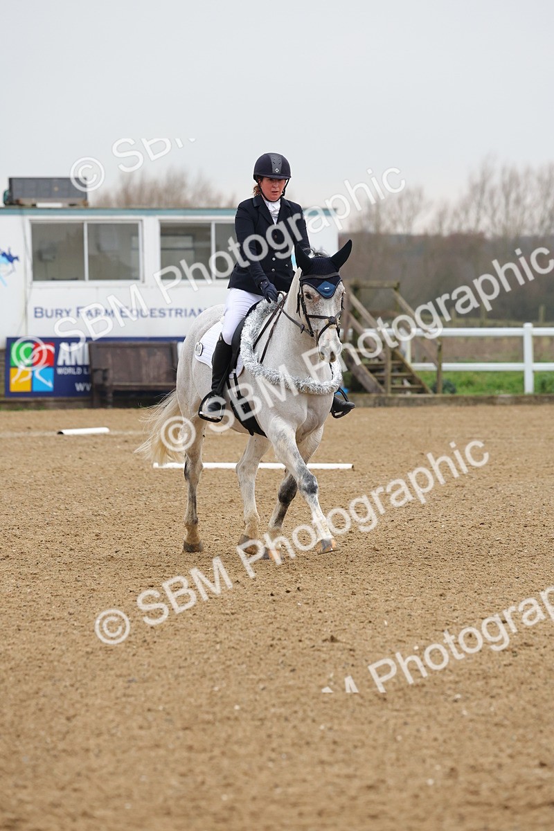 SBM_001612 - Class 8-11 - Novice 2 - Elementary 2