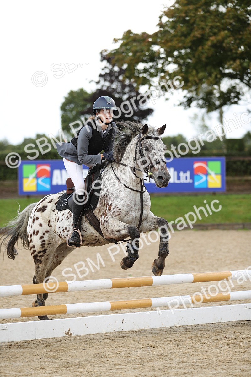SBM_40273 - J21 - Junior Horse 60cm Championship