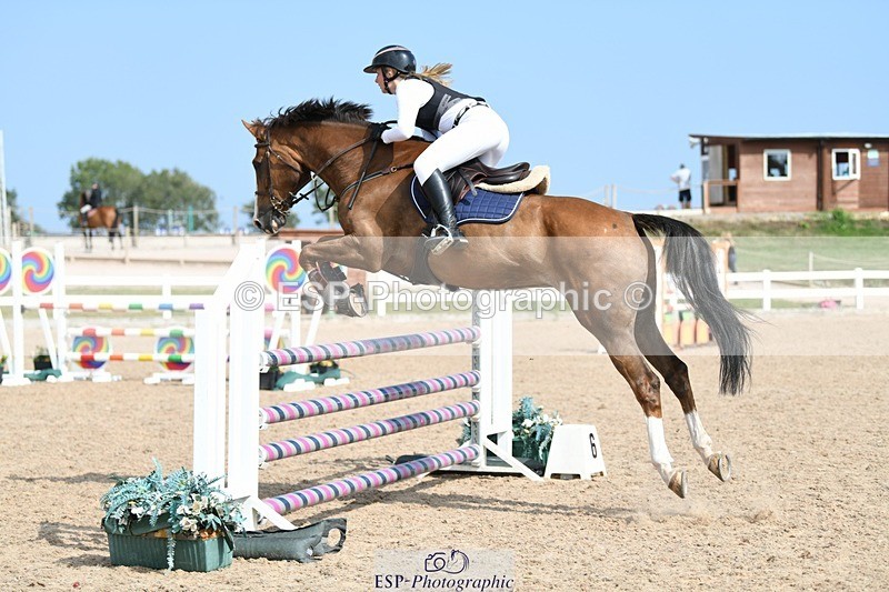 250725-163110-03940 - Cls 10 1.05m Amateur Quali