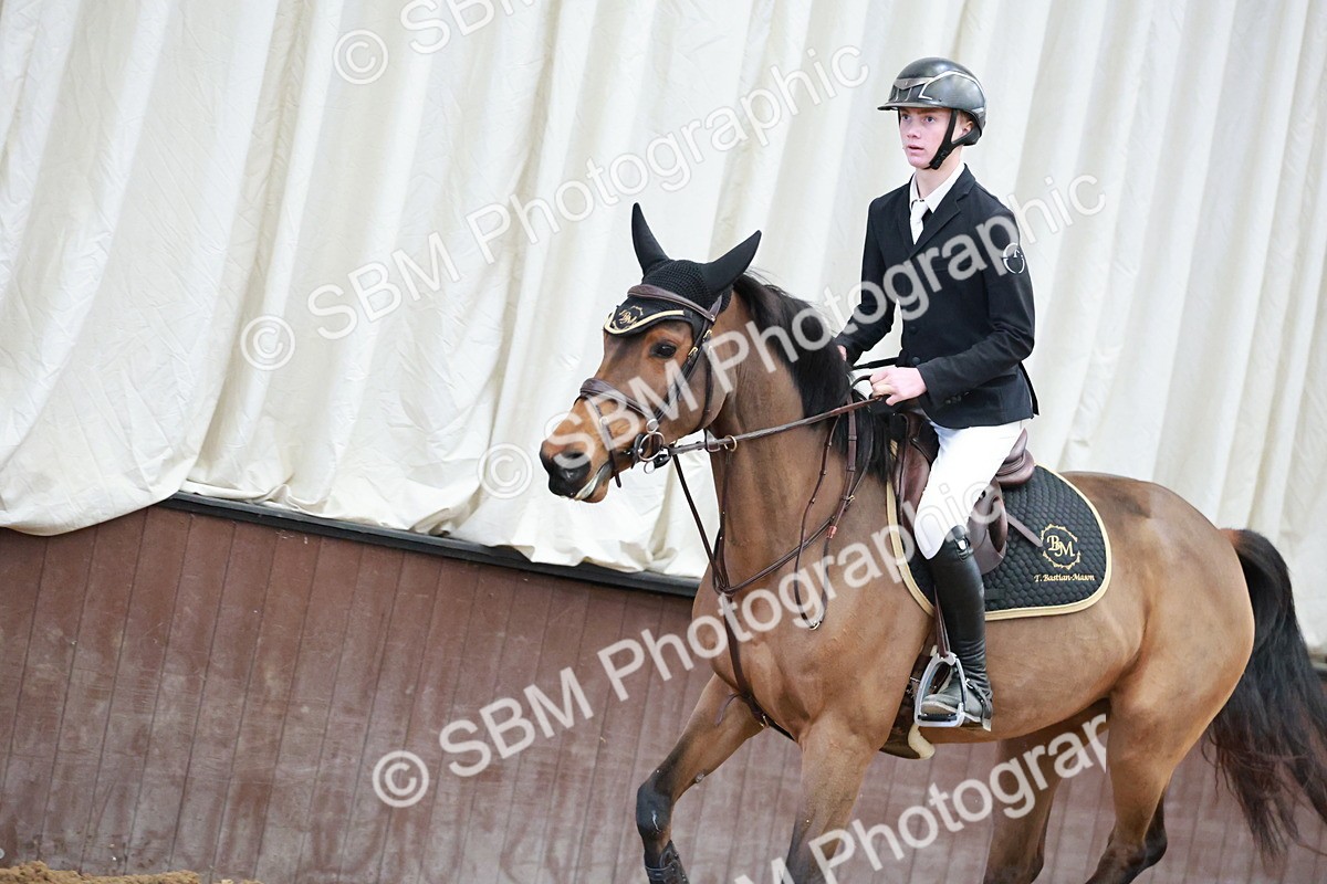 SBM_004131 - Class 11 - Senior Newcomers - 1.10m