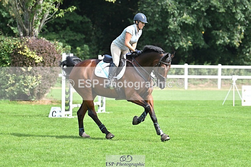 230909-124414-05530 - Cls 11 Snr Foxhunter & 1.20m Open