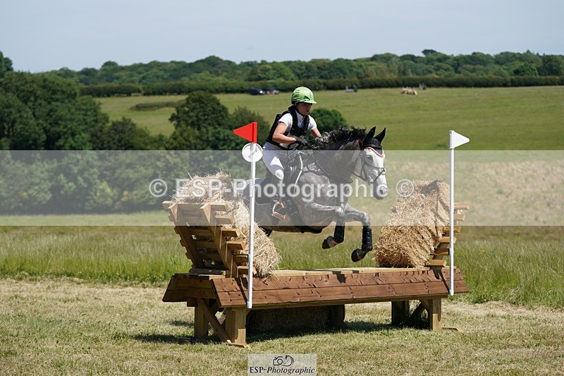 240629X-142732-3544 - 210-Tarka_Abraham-QUEEN_RUBIE