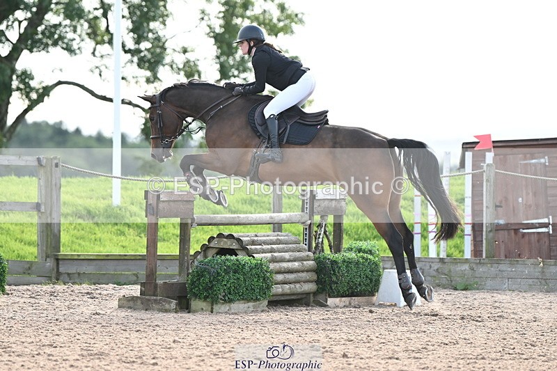 240913A-171051-05303 - Cls 19 Snr 1m Open Speed Derby