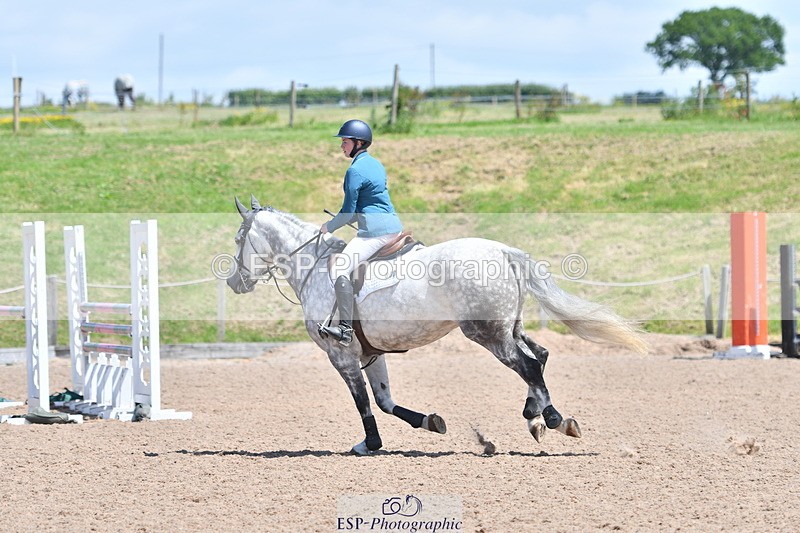 240609A-124917-05366 - Cls 18 Snr Newcomers and 1.10m Open