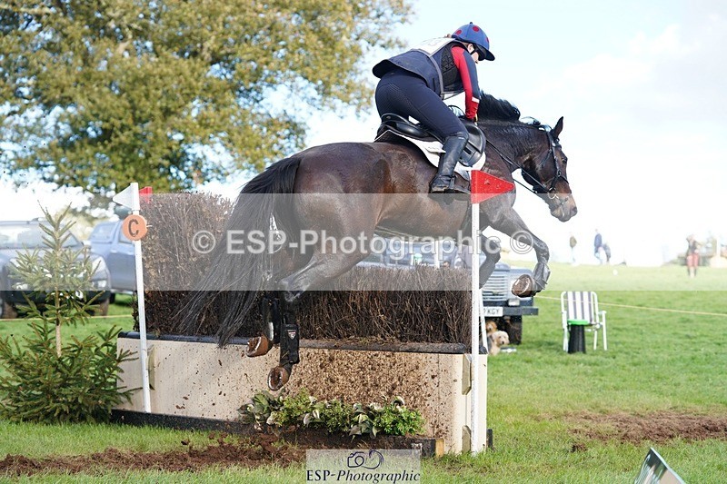 231021-154810-20258 - 503-JAGUAR.MAID-Isobel.Lole-SC+XC