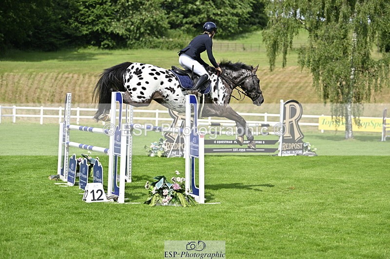 250613A-102357-00426 - Cls 1 Snr Newcomers and 1.10m Open