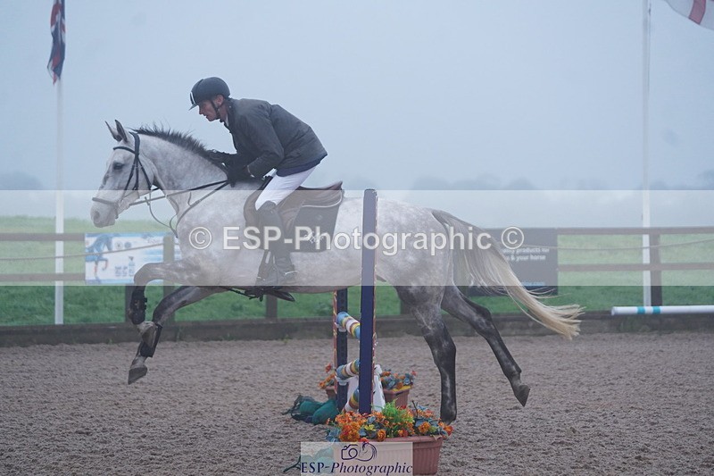 241006A-085654-05306 - Cls 15 A&B Brit Nov & 90 Open