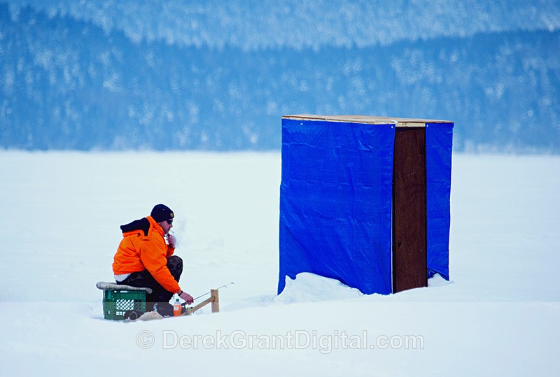 Renforth Smelt Fishing New Brunswick Canada - Ice Shacks