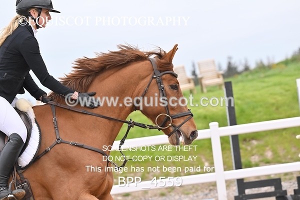 BPP_4559 - CLASS 20 SUN British Novice/90cms Open